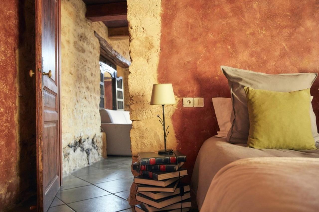 Domaine De Cantegrel - Gites De Charme Et Suite Troglodyte En Perigord Vitrac  Bagian luar foto