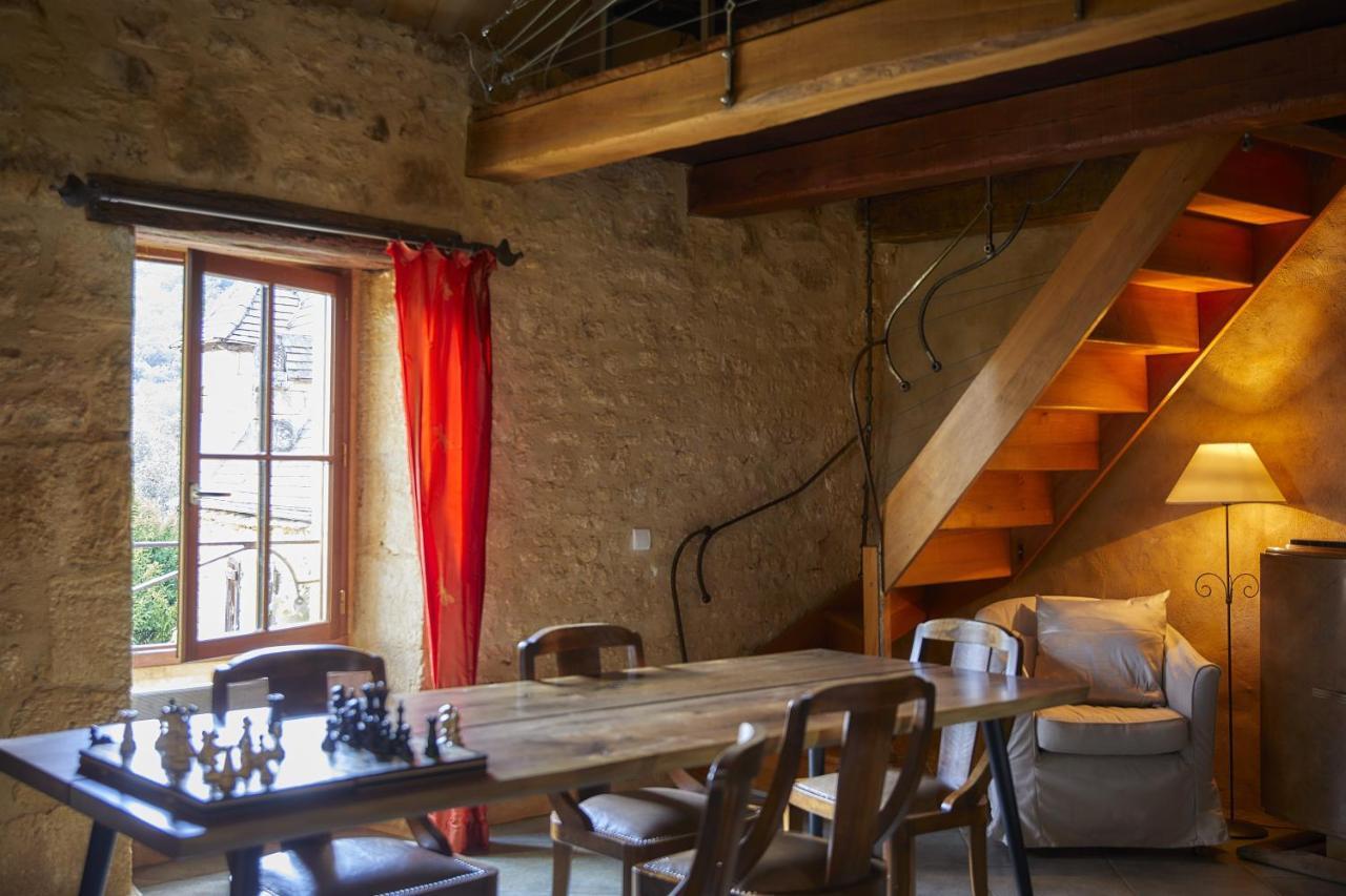 Domaine De Cantegrel - Gites De Charme Et Suite Troglodyte En Perigord Vitrac  Bagian luar foto