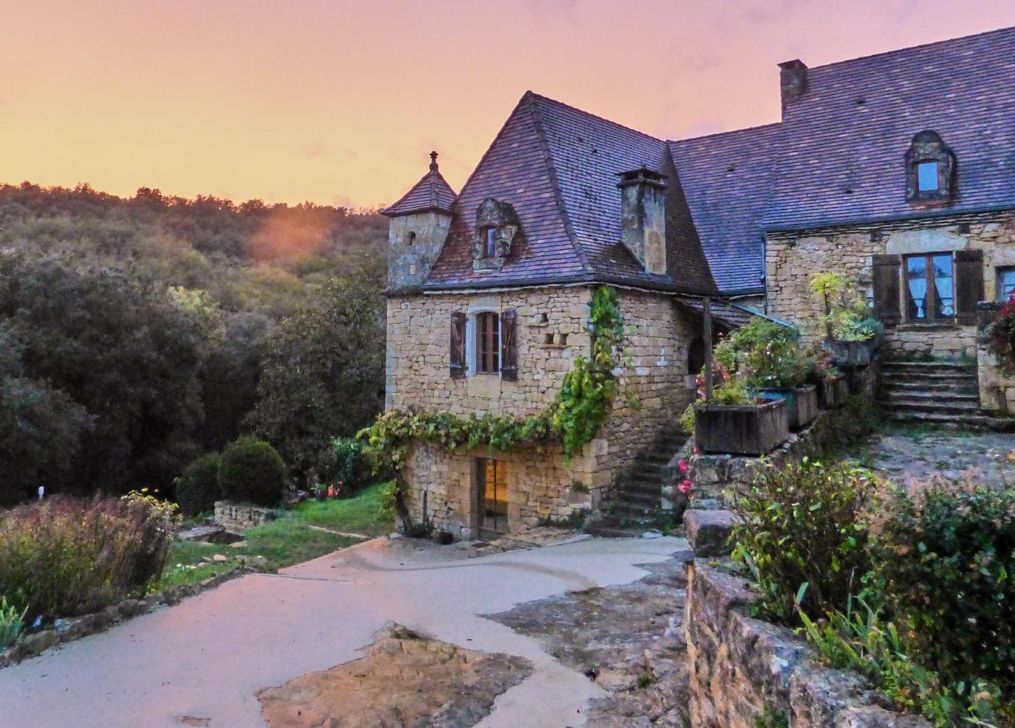 Domaine De Cantegrel - Gites De Charme Et Suite Troglodyte En Perigord Vitrac  Bagian luar foto